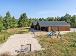 Holiday Home Heidi - 1km from the sea by Interhome in Mølby